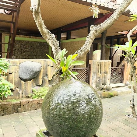 科尔迪海滩简易别墅和餐厅 八丹拜 外观 照片